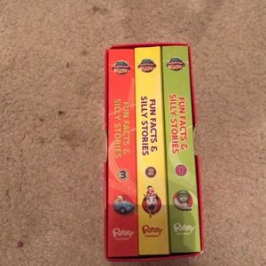 3 Ripley’s believe it or not books